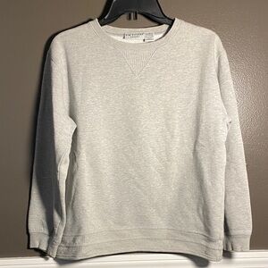 Kim Rogers Light Gray Crewneck Sweater w/Wrap-around Hem Design